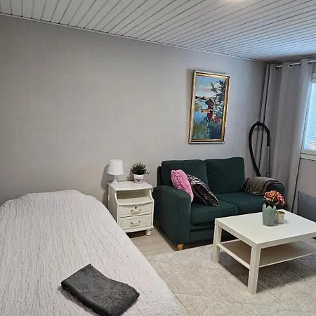 Air Contioned And Furnished Half Of Semi Detached House Huoneisto Rauma